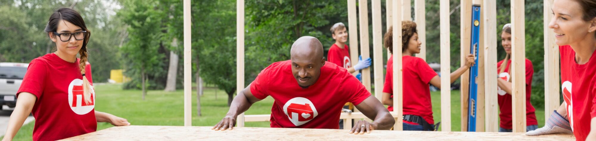 Taft: Social Impact Communications — image of volunteers building a structure